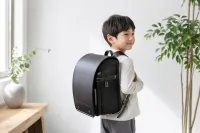 山本鞄のランドセルって重いの？