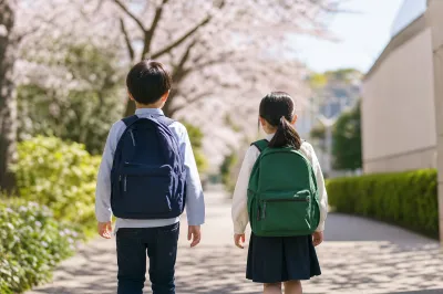 明星学園小学校はランドセルじゃないの？