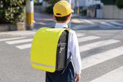 ランドセルの交通安全カバーがずれるのはなぜ？
