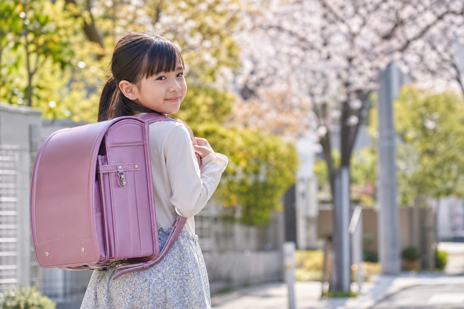 なぜ「背負う」の英語表現がひとつじゃないの?