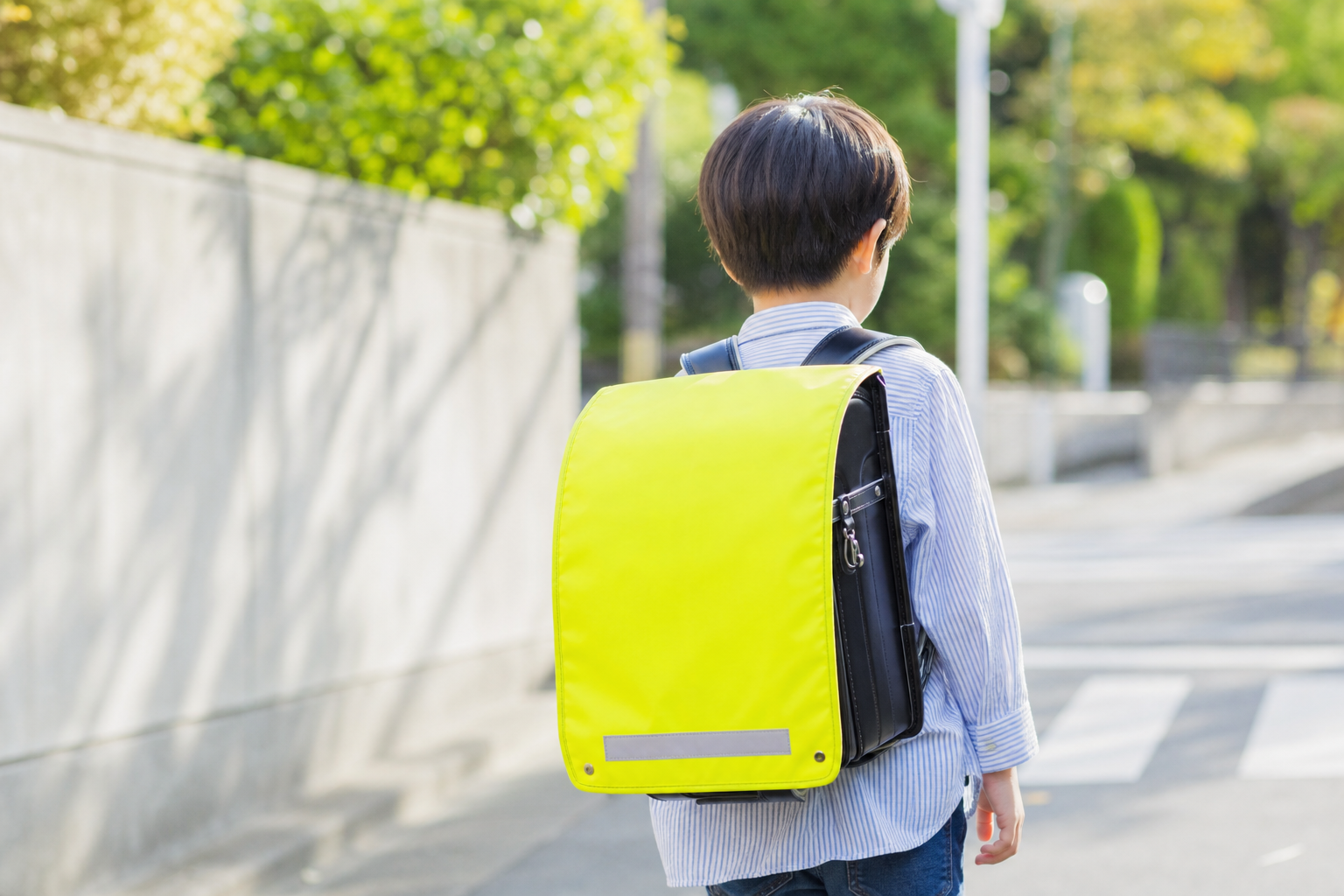 なぜ交通安全カバーはずれてしまうのでしょうか?