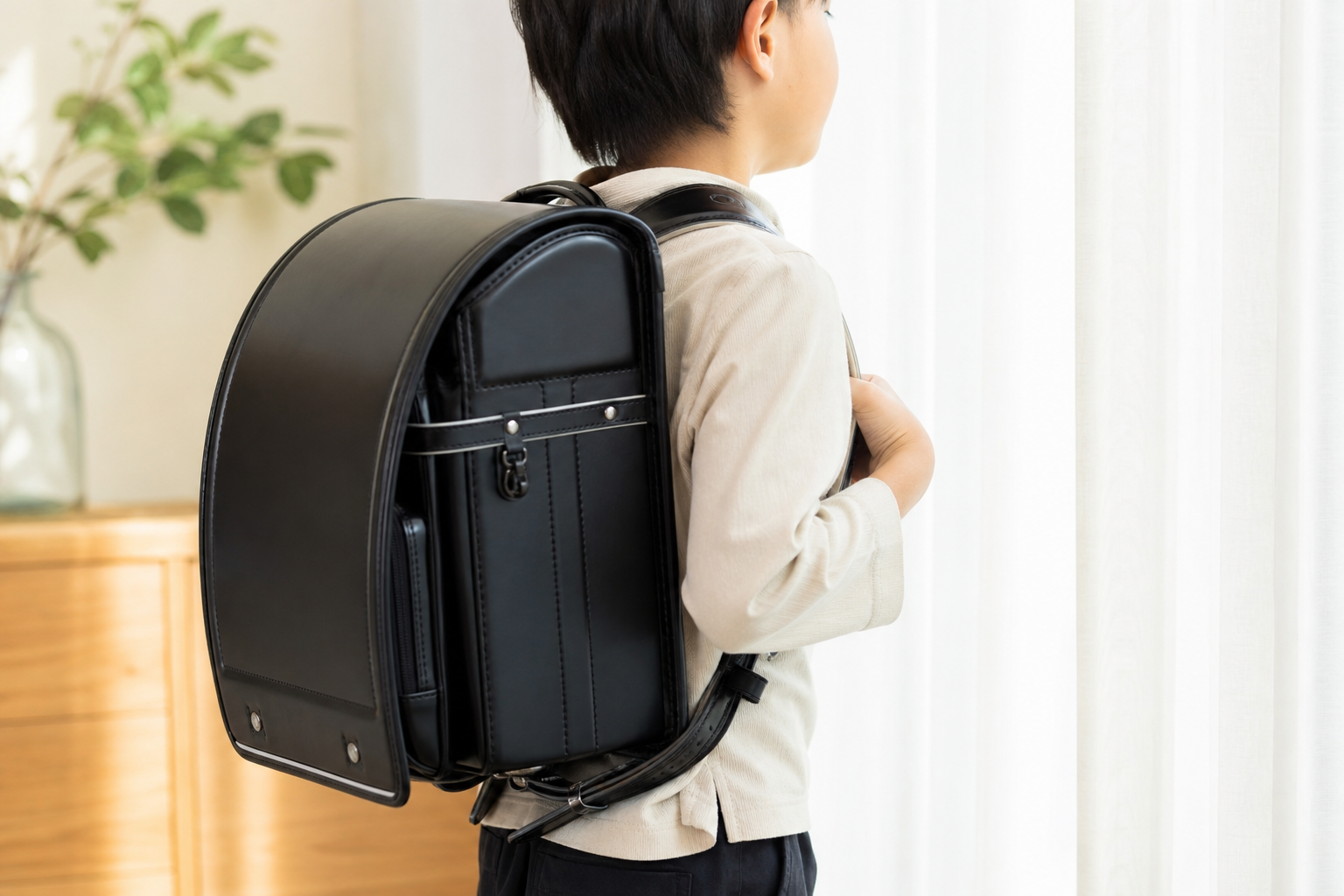 なぜ中身を入れるとこんなに重くなるの？